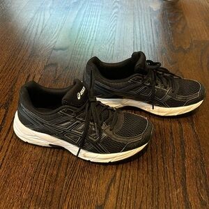 ASICS Gel-contend 4 in black 7.5